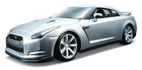 Poza cu Macheta Bburago Nissan GTR 1:18, argintiu metalizat